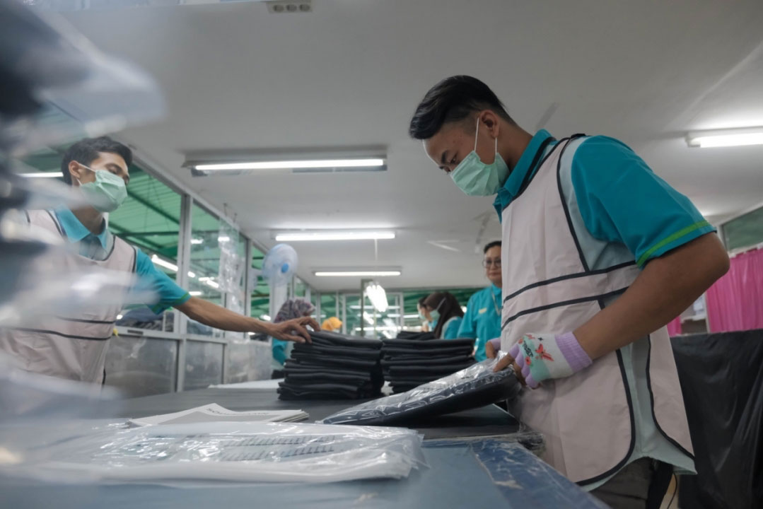 How are Parent and Juvenile Workers Doing in the COVID-19 Era? New Data from the Manufacturing Sector in Asia