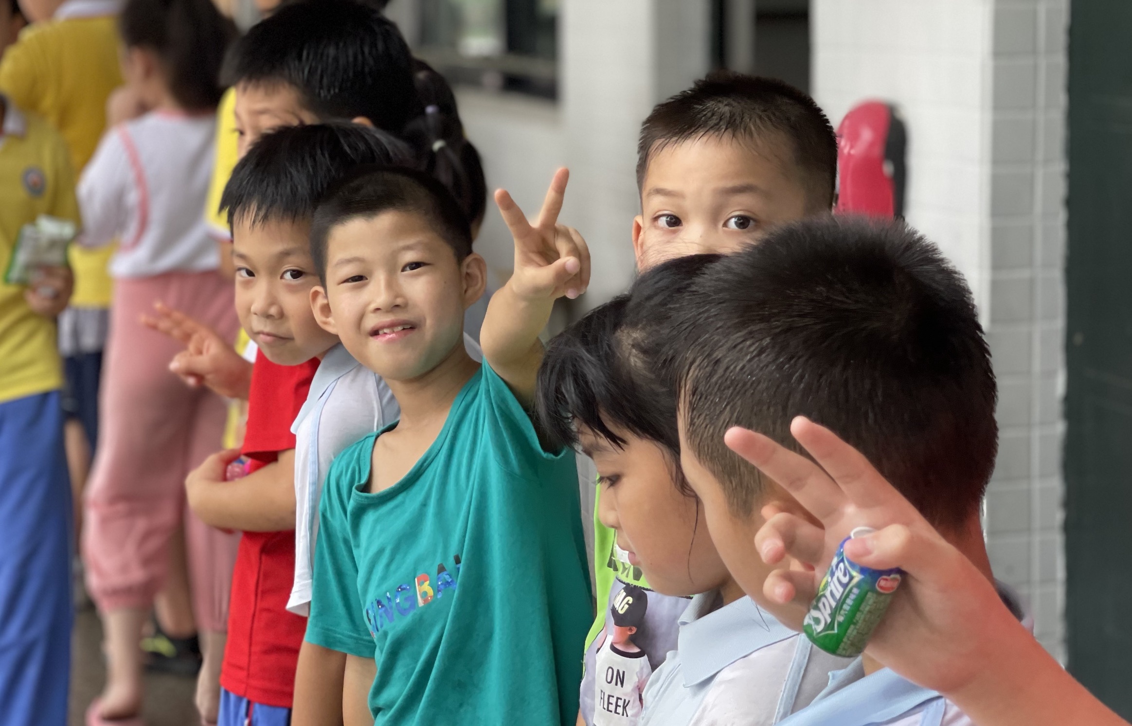 happy chinese kids